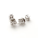 18K/ 750 White Gold Solitaire Diamond Earrings