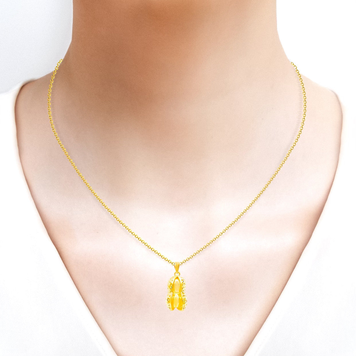 24K/999 Yellow Gold Peanut Pendant