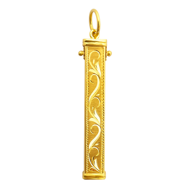 22K/ 916 Yellow Gold Toothpick And Ear Pick Collectible Pendant