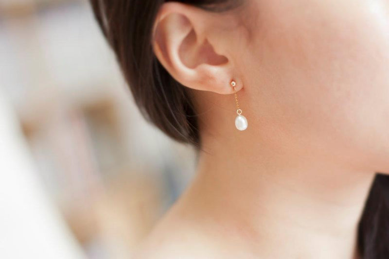 14K (585) Yellow Gold Ladies/ Women Cultured Pearl Dangling Earrings