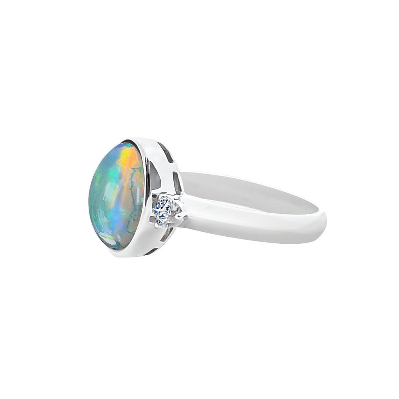 18K/ 750 White Gold Opal Diamond Ring
